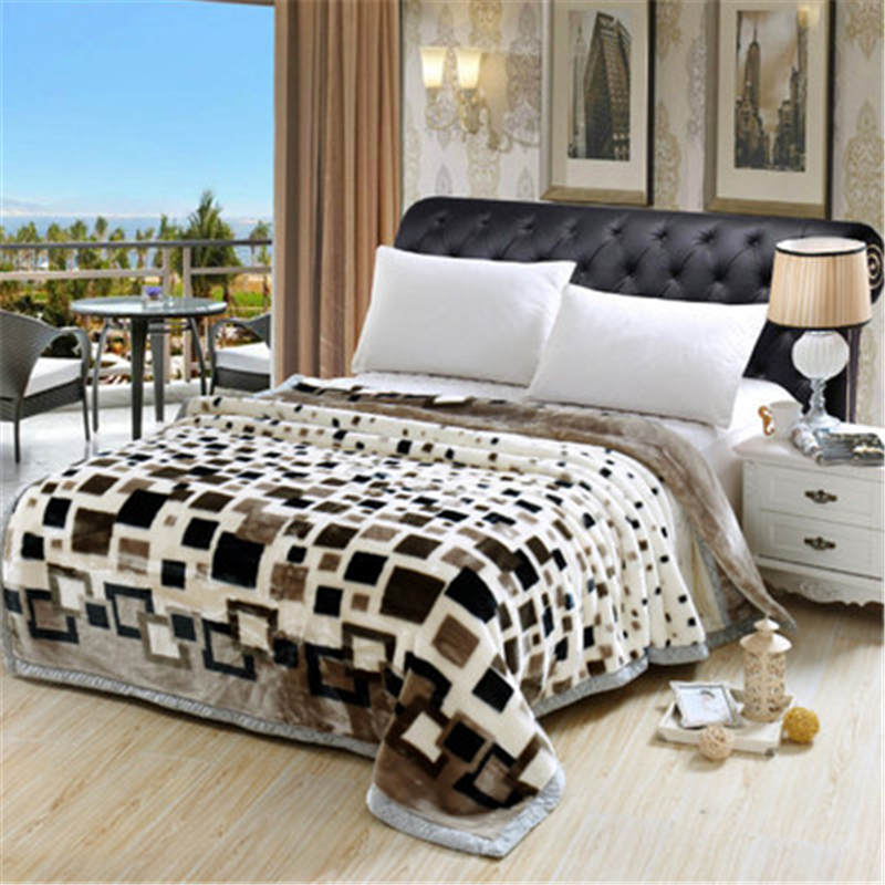 Non-shedding Super Soft Thick Fleece Blanket