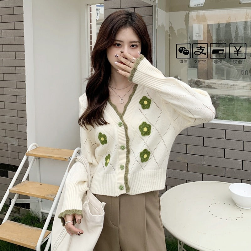 Sweet flower knitted cardigan for women